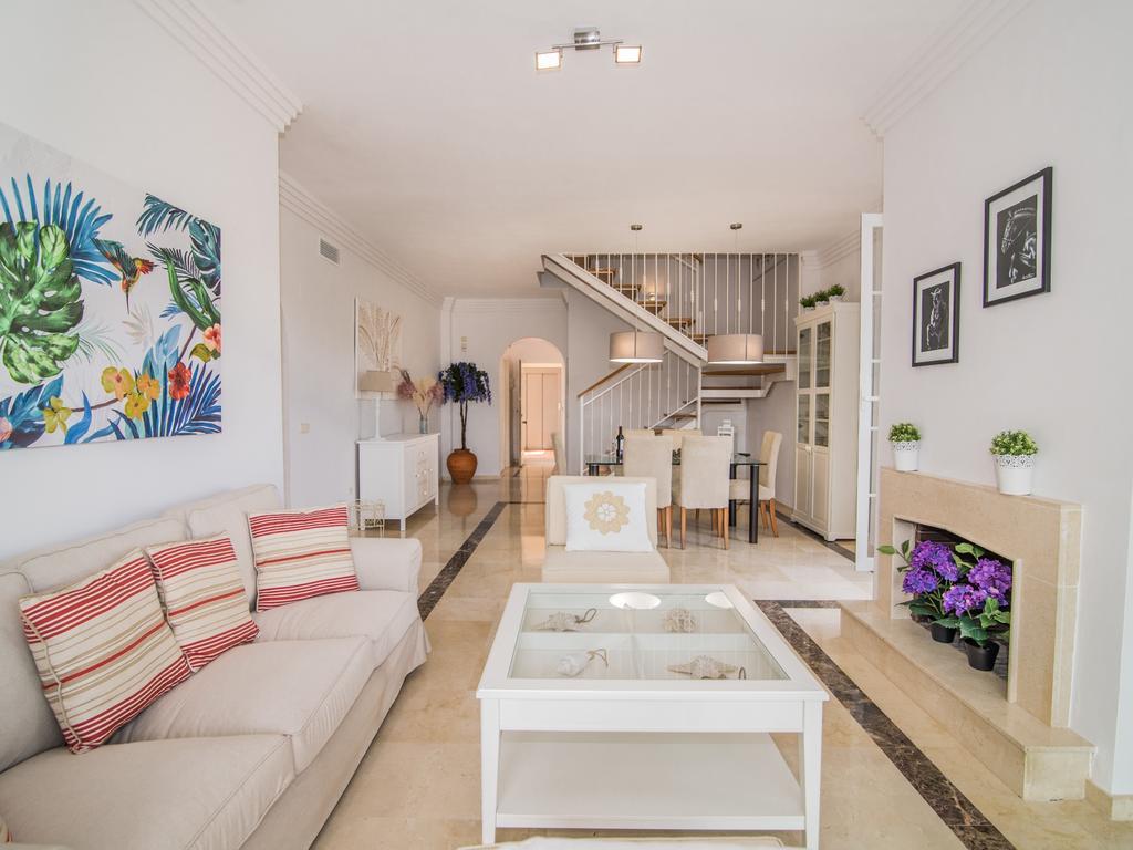 River Garden Spacious Penthouse Марбелья Экстерьер фото
