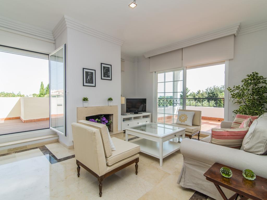 River Garden Spacious Penthouse Марбелья Экстерьер фото